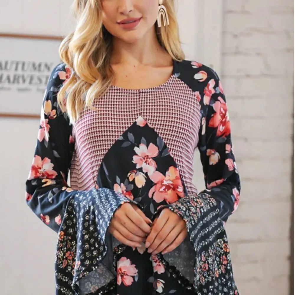 Boho Black Floral Two Tone Color Block Floral Flowing Long Bell Sleeves Dress - Picture 5 of 7